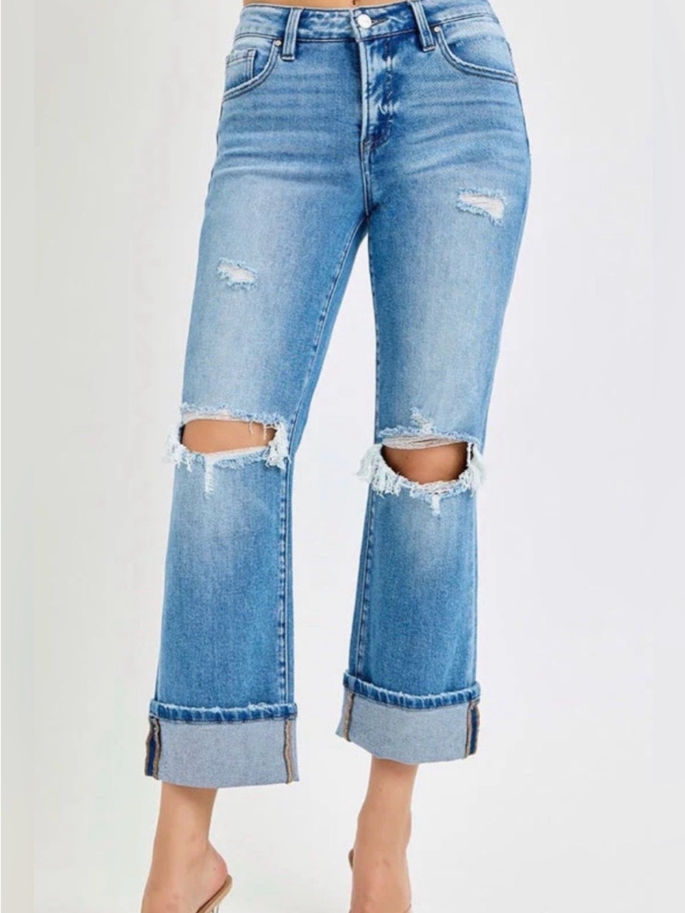 NWOT Risen Tummy Control Mid Rise Crop Straight Cuffed Jeans in Medium Wash Sz11